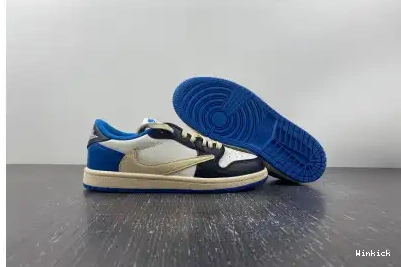 x Air OG DM7866-1401 1 x Jordan Fragment Low Scott (KIDS)Travis 0702